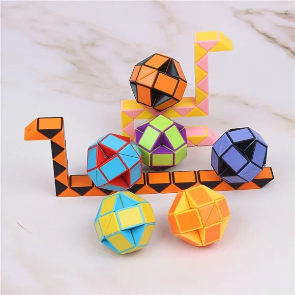 383faabc22457caef73d40ceb083e61b.webp Fidget Snake Cube Twist Puzzle Random